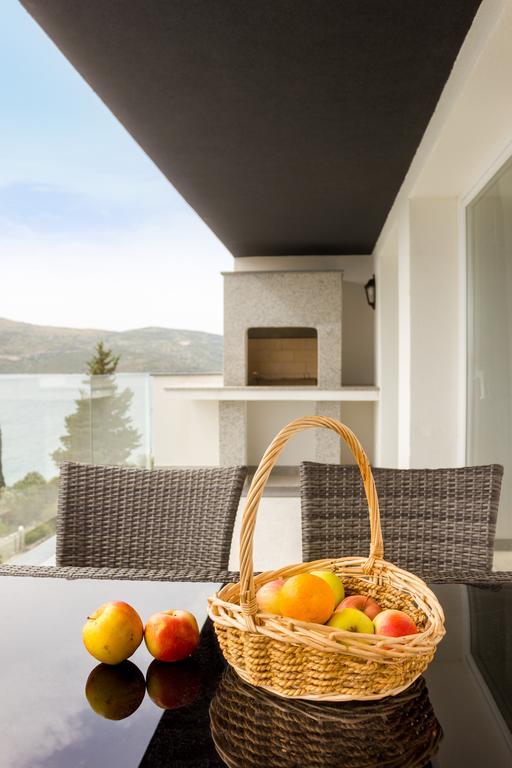 Trogir Residence Vila A Seget Vranjica Exterior foto